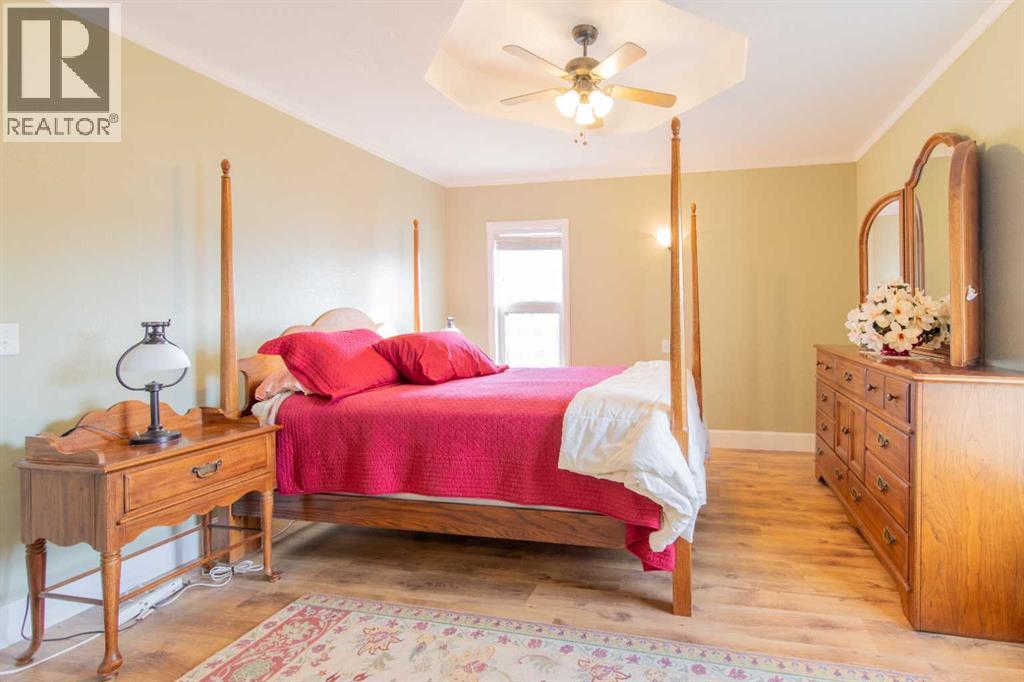 217 N 200 E, Raymond, Alberta  T0K 2S0 - Photo 15 - A2298549