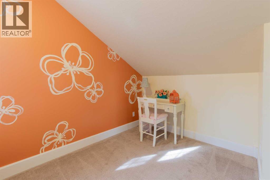 217 N 200 E, Raymond, Alberta  T0K 2S0 - Photo 34 - A2298549