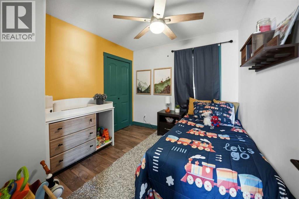 17 Hummingbird Lane, Half Moon Bay, Alberta  T4S 1S1 - Photo 14 - A2296188