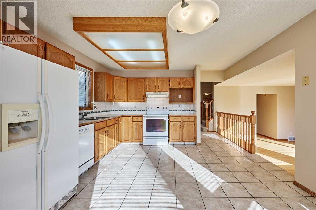 177 Harvest Hills Drive Ne, Calgary, Alberta  T3K 3Y1 - Photo 15 - A2286002