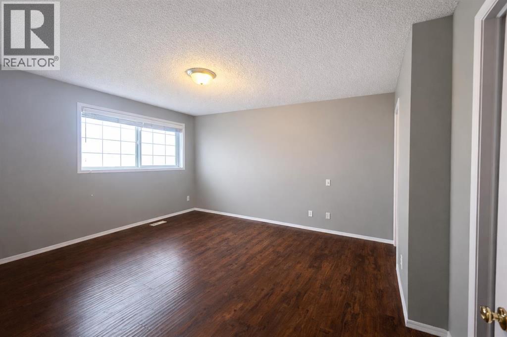 119 Country Hills Heights Nw, Calgary, Alberta  T3K 5C6 - Photo 9 - A2289989