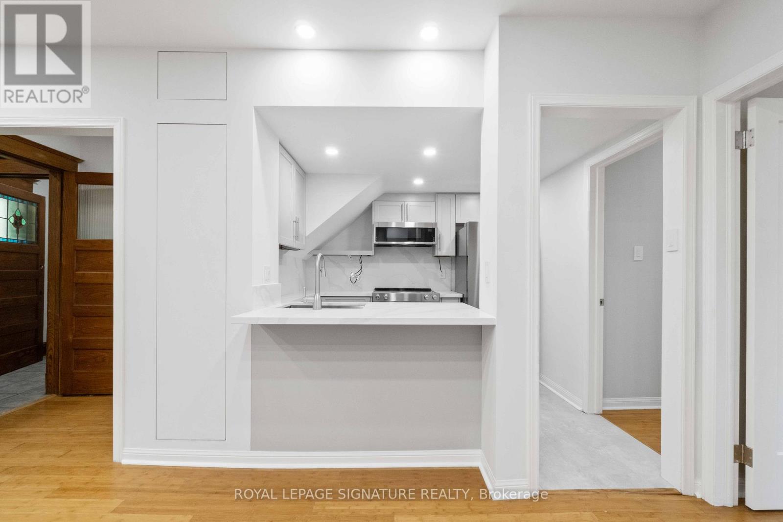 Main - 165 Arlington Avenue, Toronto, Ontario  M6C 2Z3 - Photo 10 - C12957678