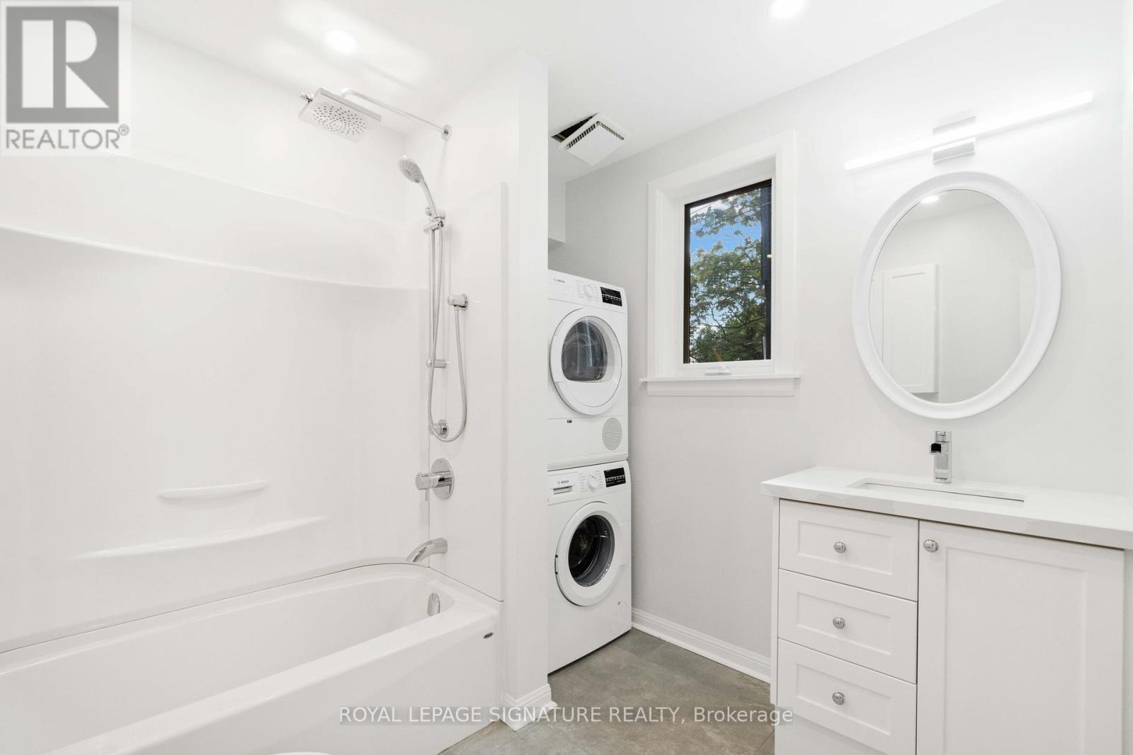 Main - 165 Arlington Avenue, Toronto, Ontario  M6C 2Z3 - Photo 16 - C12957678