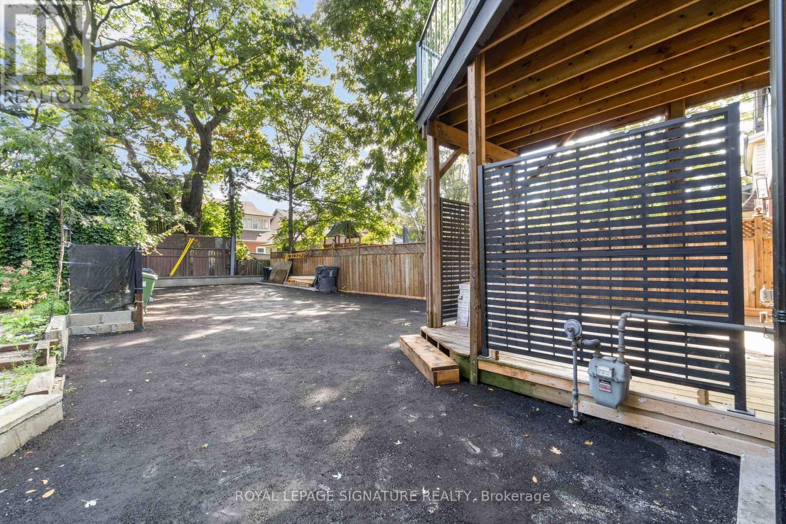 Main - 165 Arlington Avenue, Toronto, Ontario  M6C 2Z3 - Photo 19 - C12957678