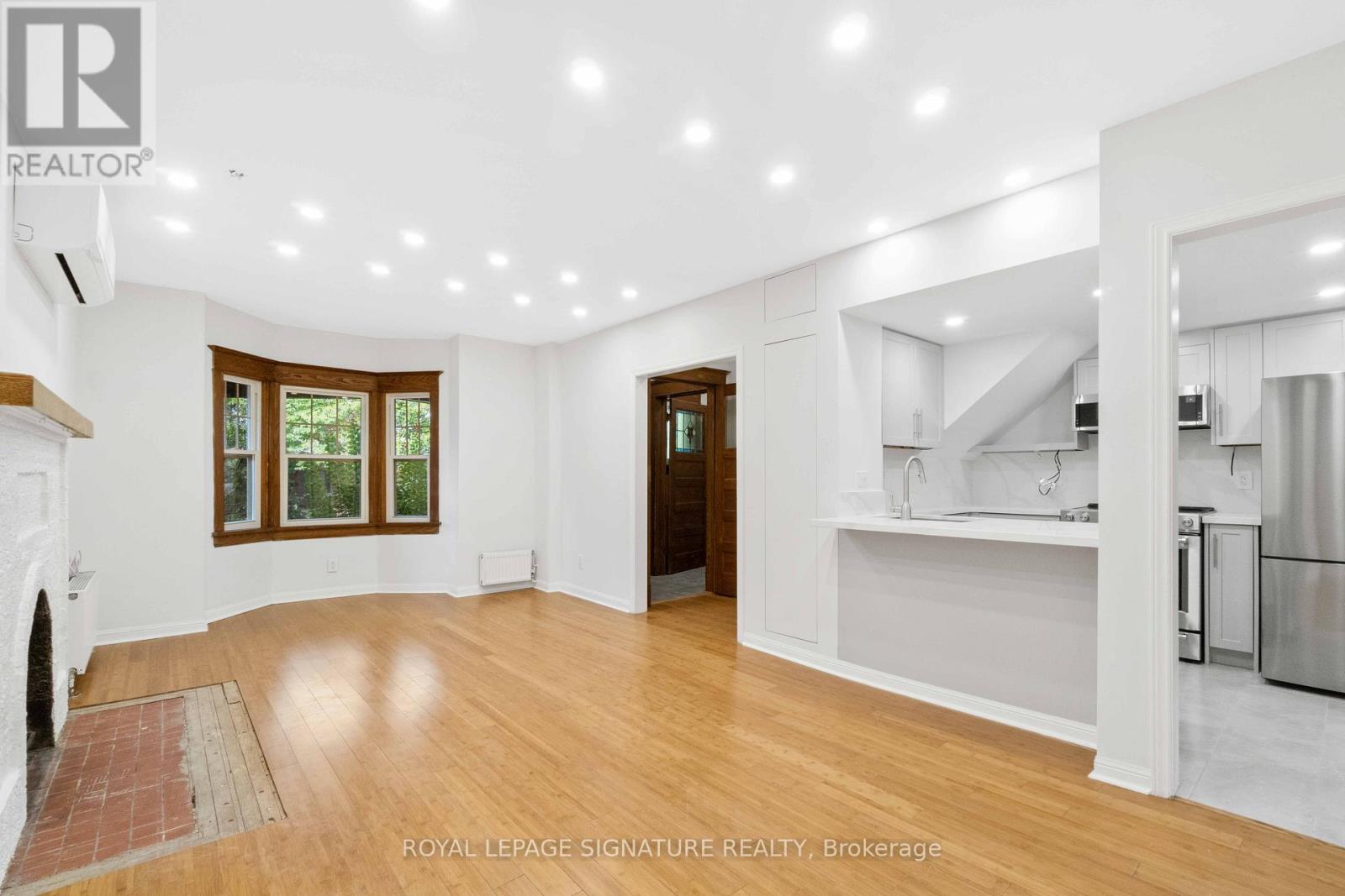 Main - 165 Arlington Avenue, Toronto, Ontario  M6C 2Z3 - Photo 8 - C12957678