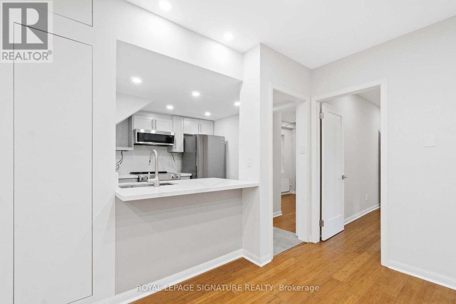 Main - 165 Arlington Avenue, Toronto, Ontario  M6C 2Z3 - Photo 9 - C12957678