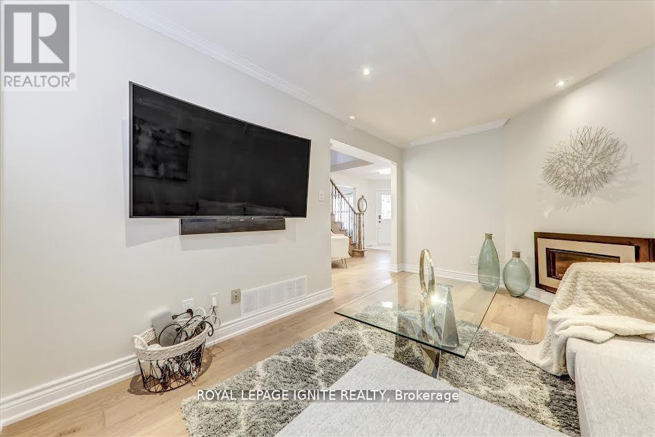 26 Halfmoon Square, Toronto, Ontario  M1C 3V3 - Photo 10 - E12957666