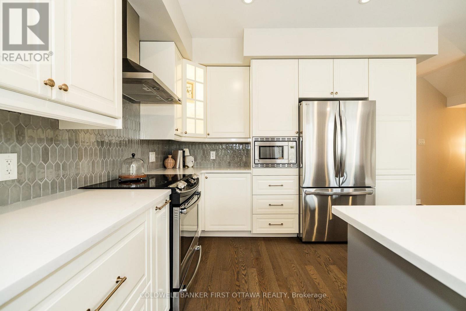 63 Napoleon Street, Carleton Place, Ontario  K7C 2X4 - Photo 12 - X12957668