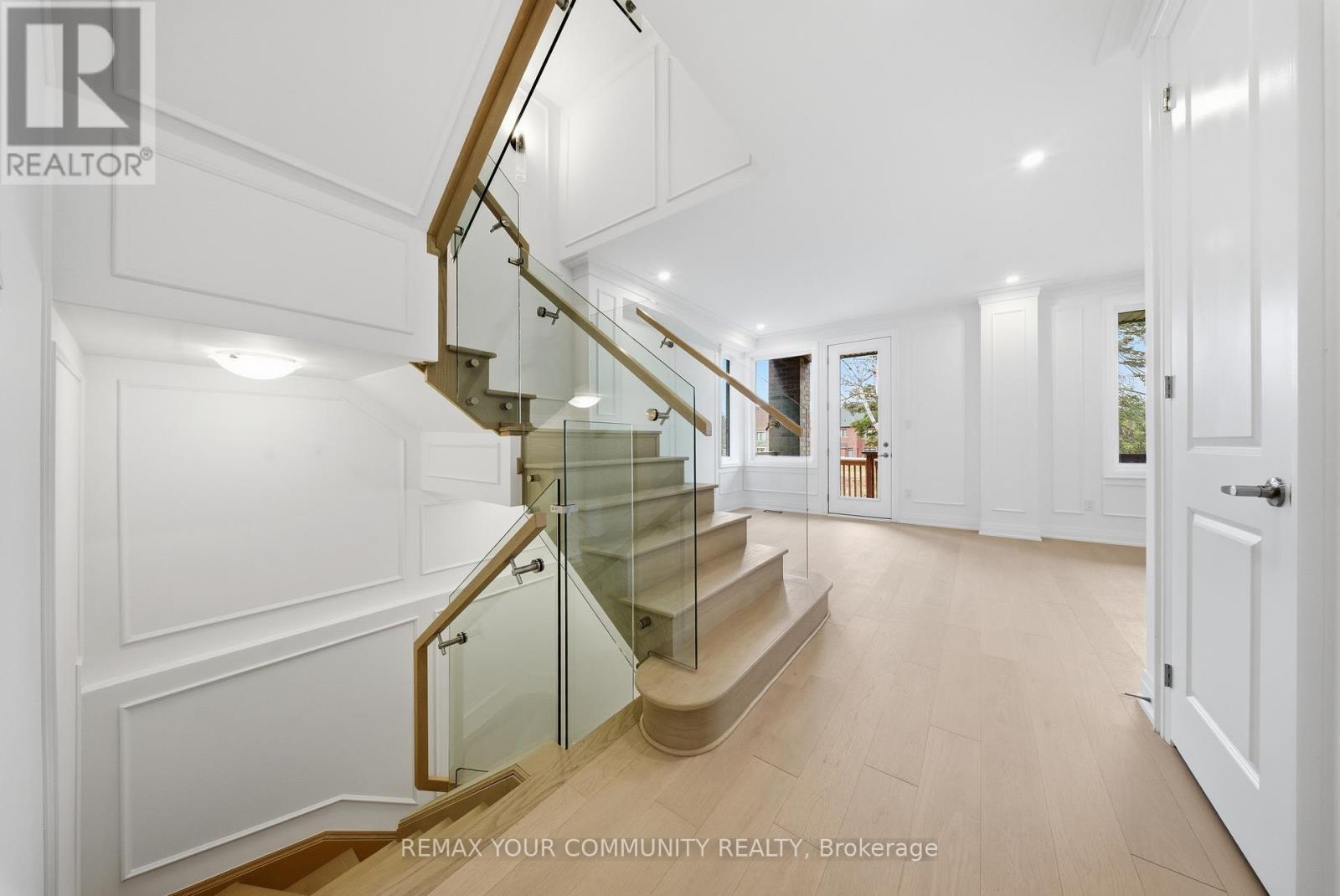 44 Globemaster Lane, Richmond Hill, Ontario  L4E 1H4 - Photo 11 - N12957662