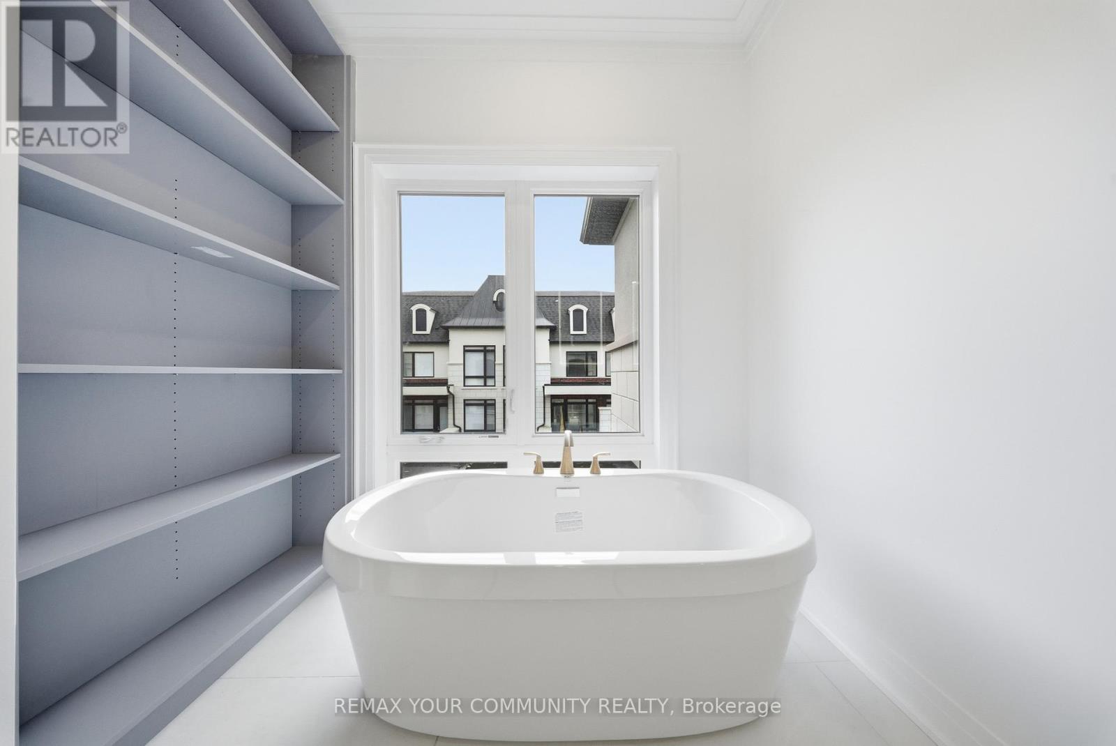 44 Globemaster Lane, Richmond Hill, Ontario  L4E 1H4 - Photo 29 - N12957662