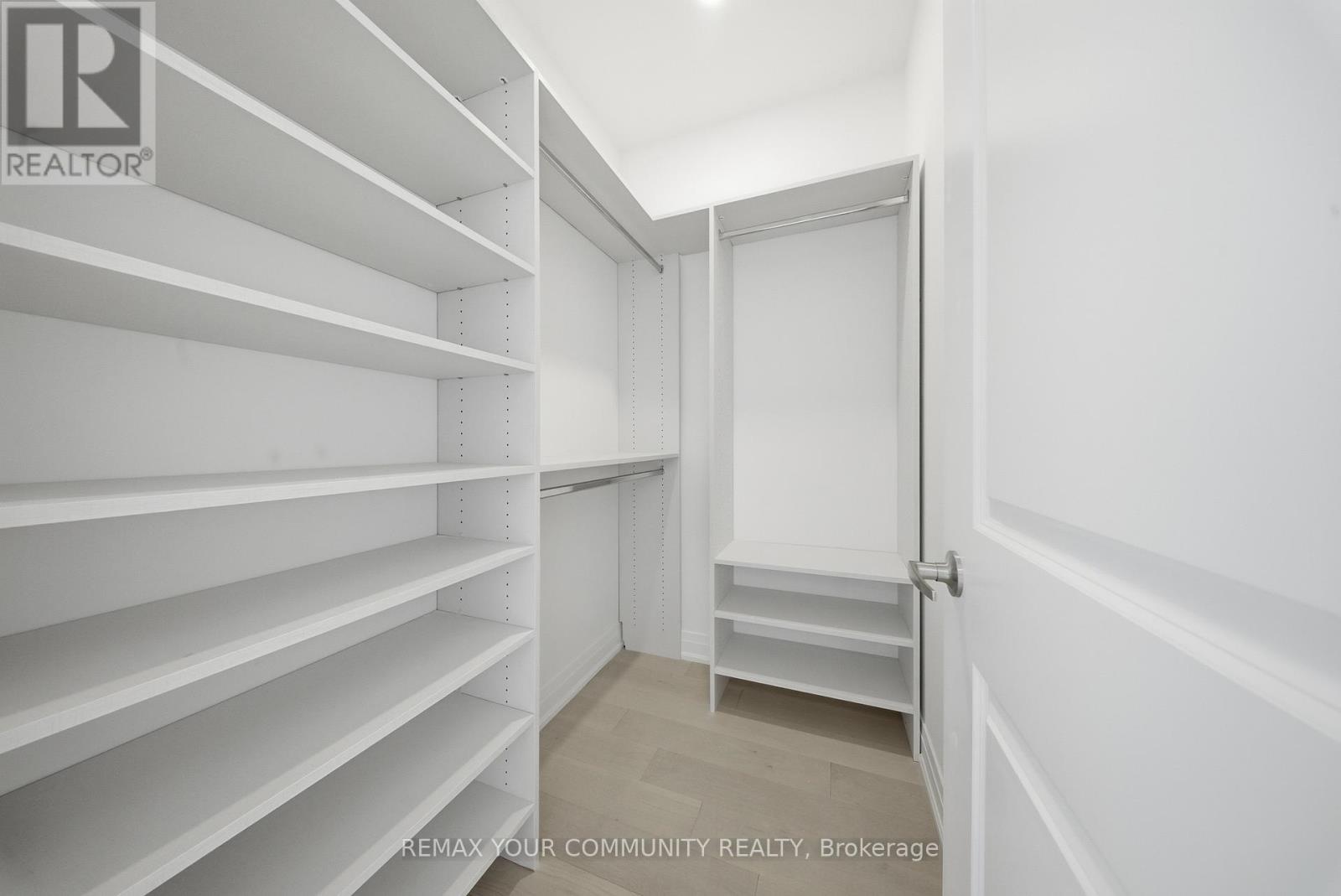 44 Globemaster Lane, Richmond Hill, Ontario  L4E 1H4 - Photo 31 - N12957662