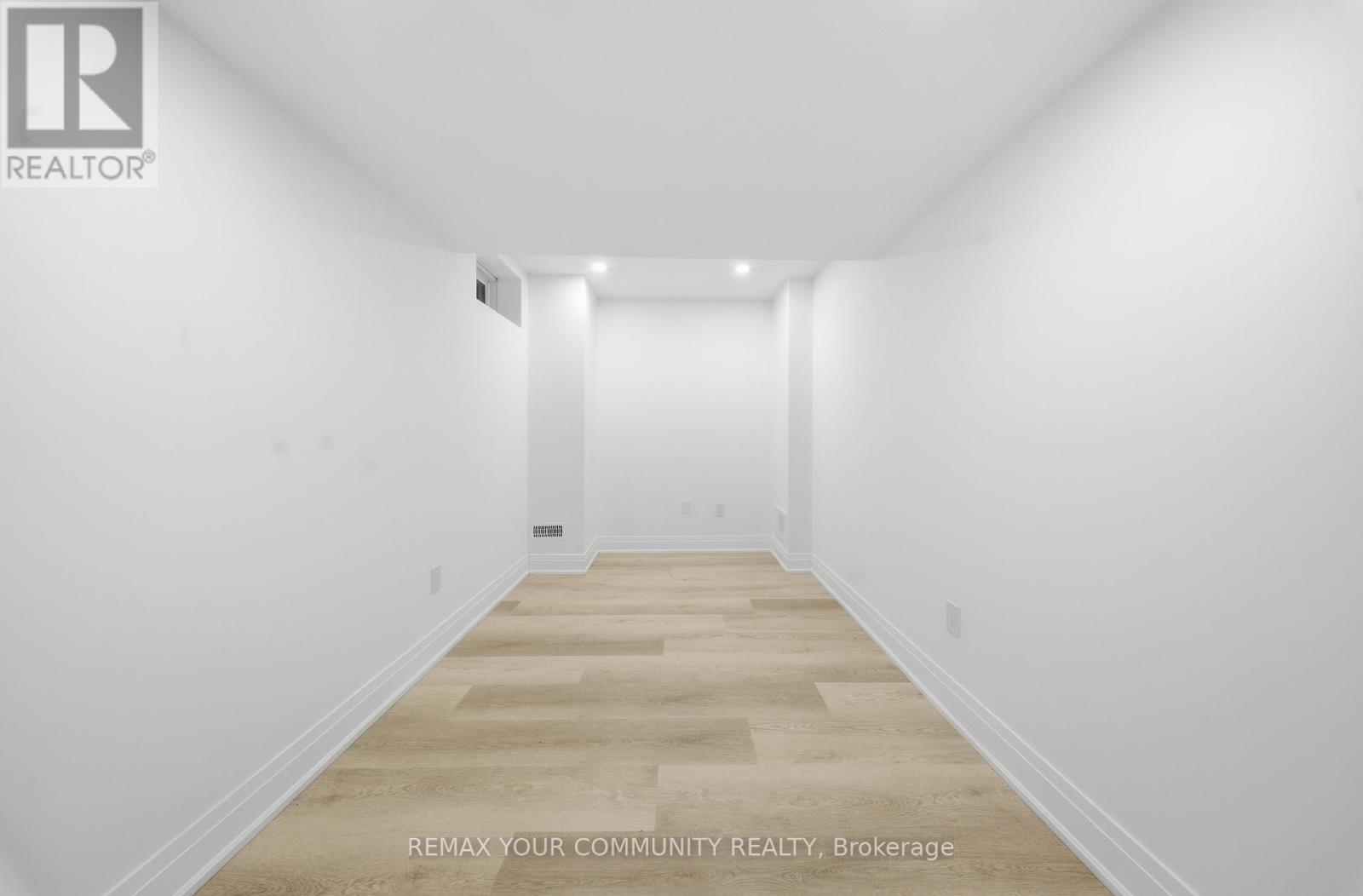 44 Globemaster Lane, Richmond Hill, Ontario  L4E 1H4 - Photo 39 - N12957662