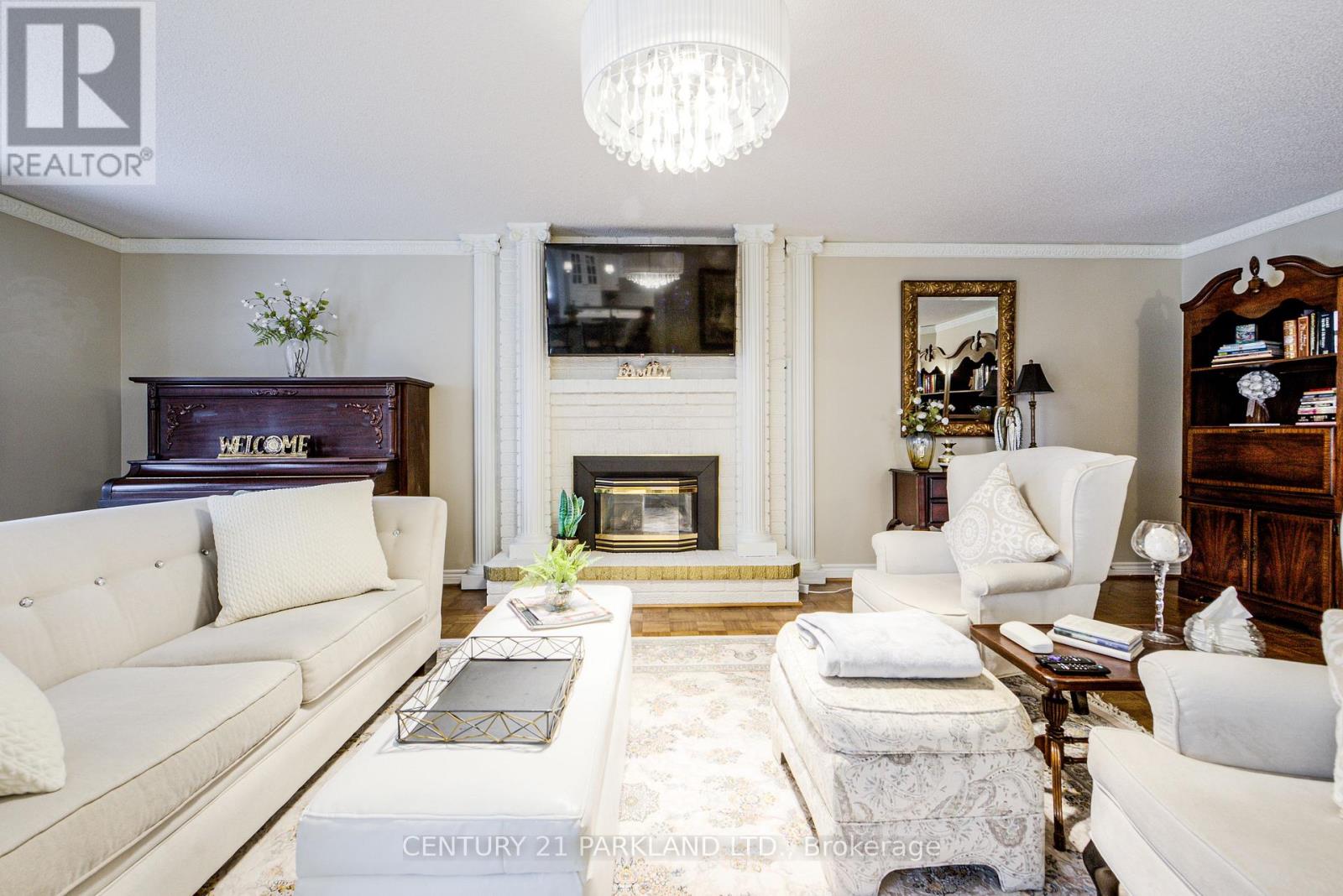 1 Radley Street, Vaughan, Ontario  L4L 8J7 - Photo 14 - N12957680