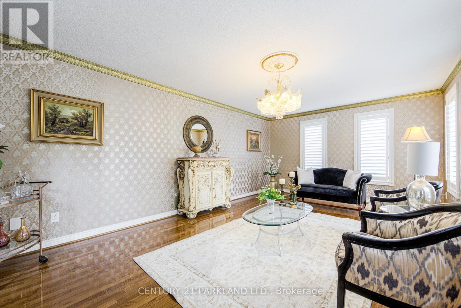 1 Radley Street, Vaughan, Ontario  L4L 8J7 - Photo 3 - N12957680
