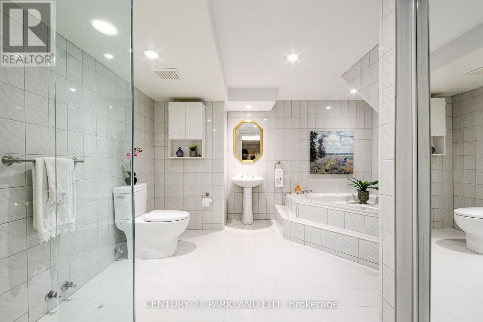 1 Radley Street, Vaughan, Ontario  L4L 8J7 - Photo 45 - N12957680