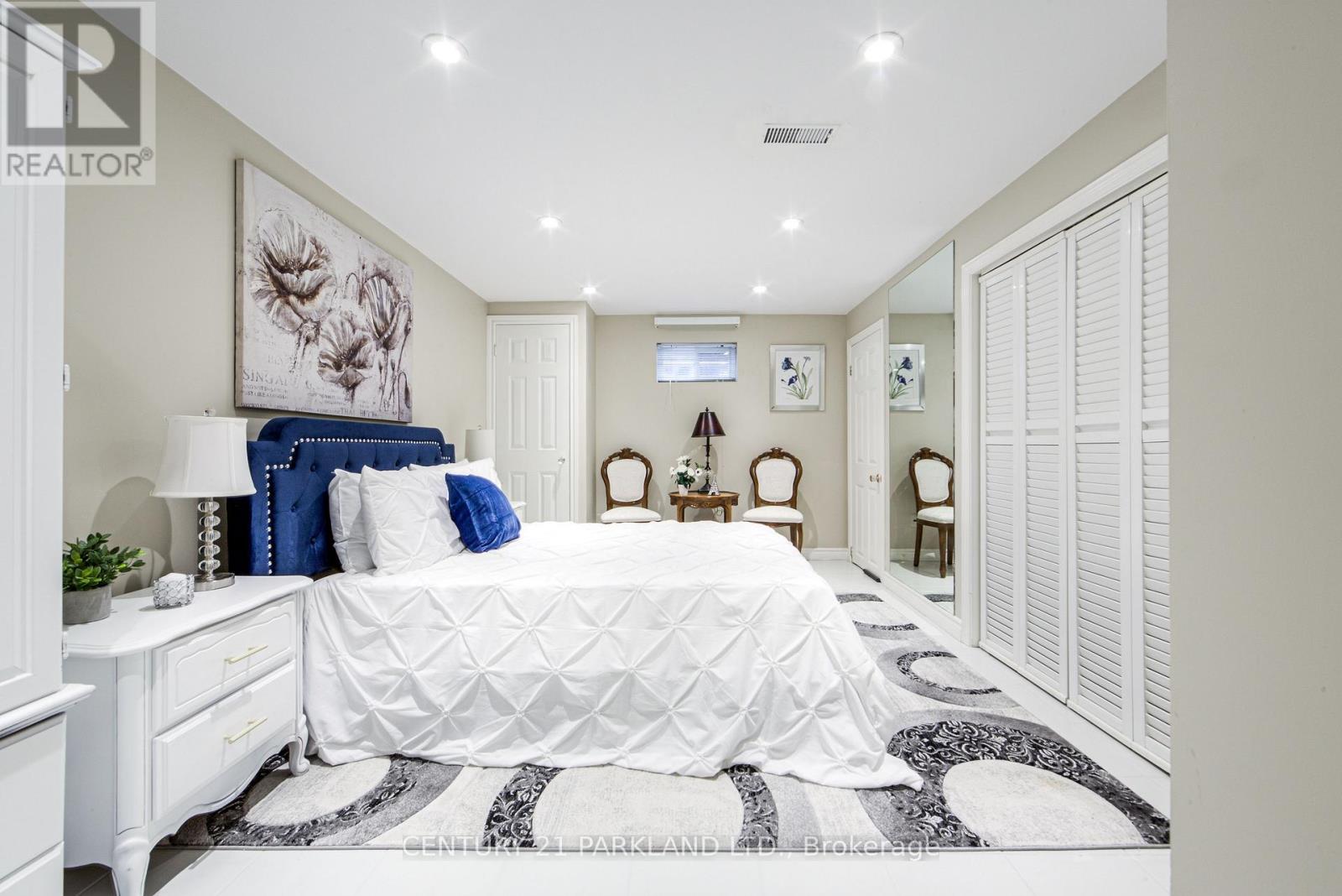 1 Radley Street, Vaughan, Ontario  L4L 8J7 - Photo 46 - N12957680