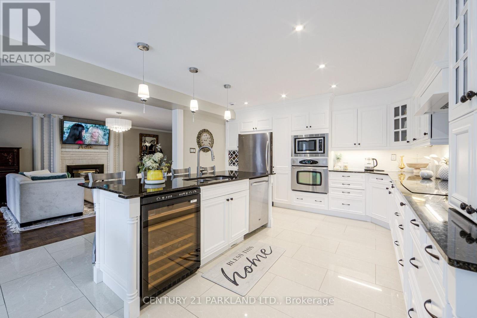 1 Radley Street, Vaughan, Ontario  L4L 8J7 - Photo 48 - N12957680