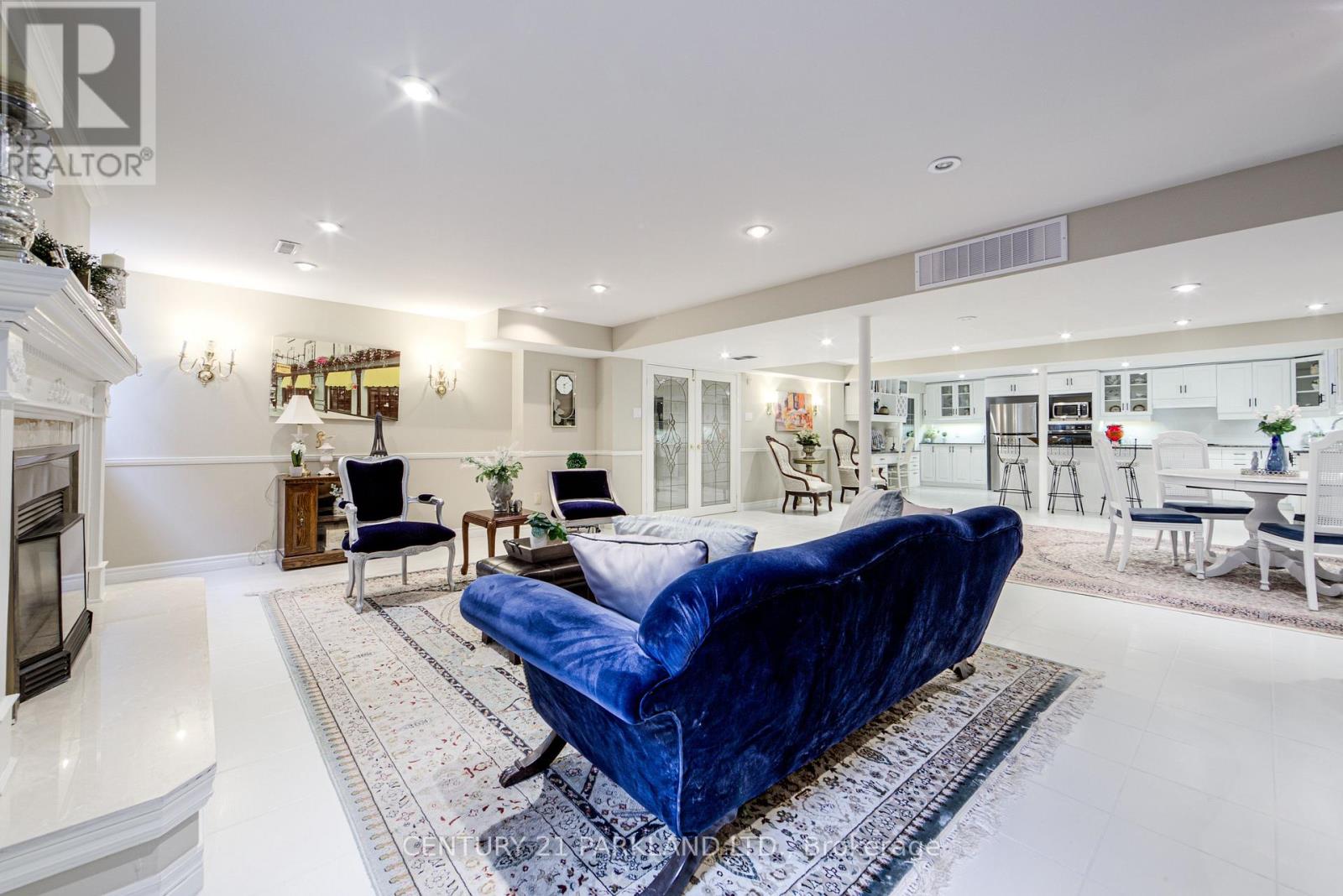 1 Radley Street, Vaughan, Ontario  L4L 8J7 - Photo 49 - N12957680