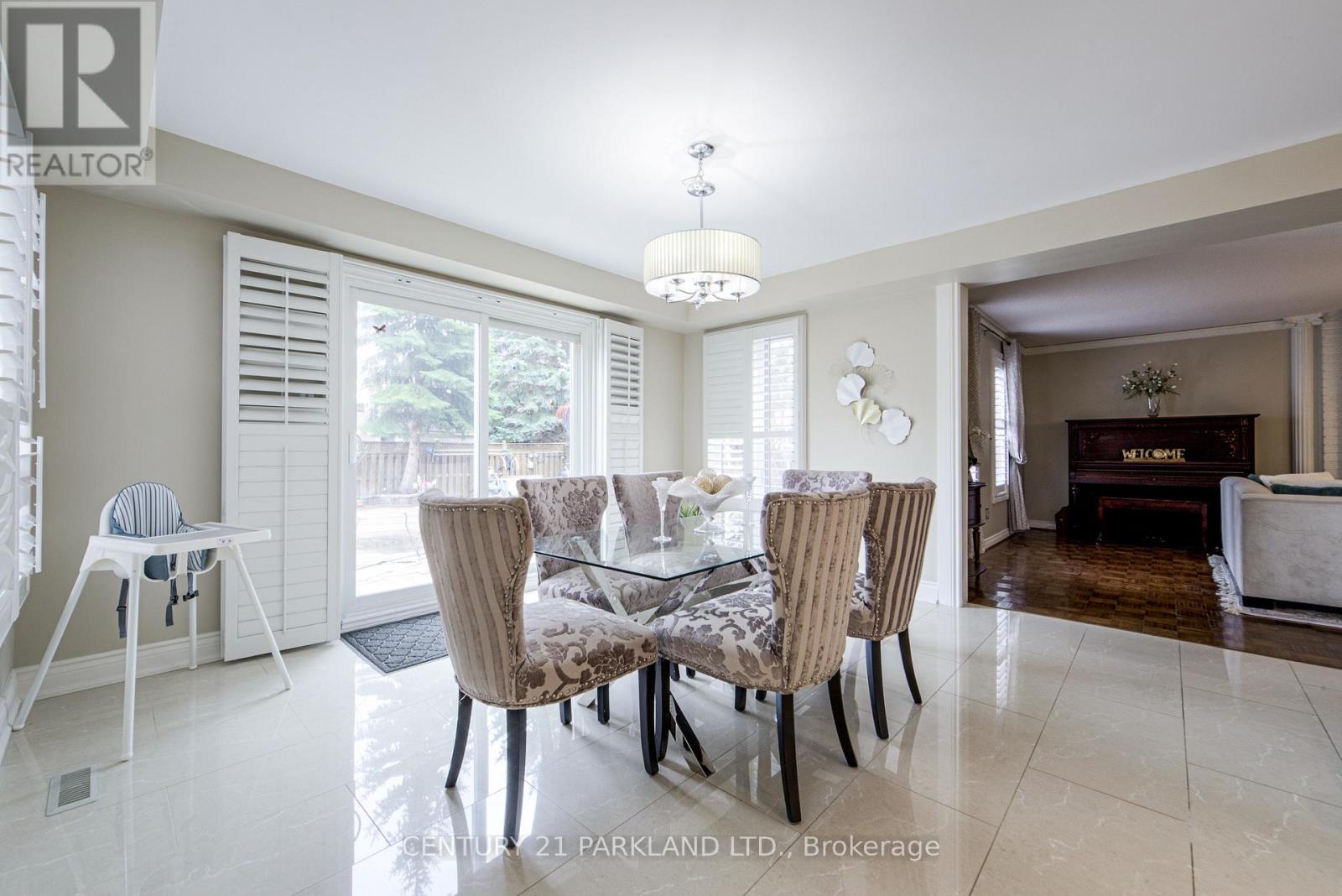 1 Radley Street, Vaughan, Ontario  L4L 8J7 - Photo 7 - N12957680