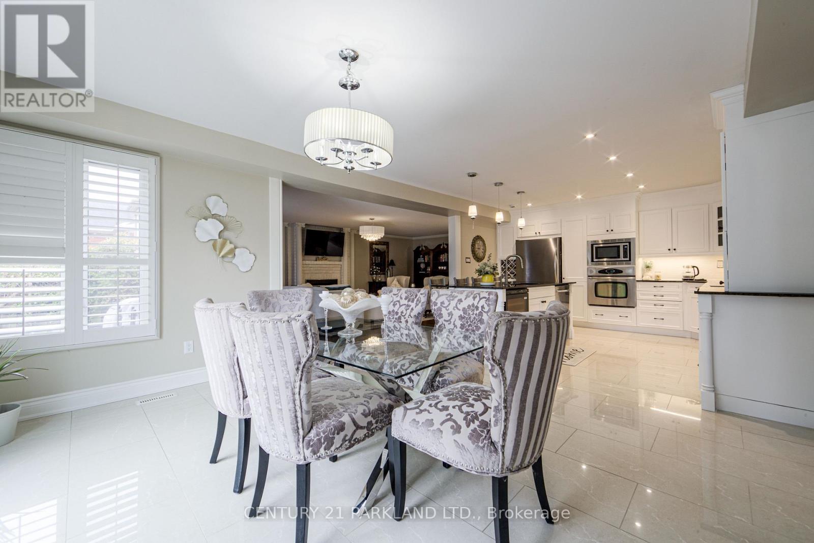 1 Radley Street, Vaughan, Ontario  L4L 8J7 - Photo 8 - N12957680