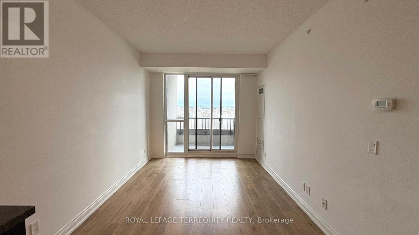 1609 - 38 Cedarland Drive, Markham, Ontario  L6G 0G7 - Photo 3 - N12957714