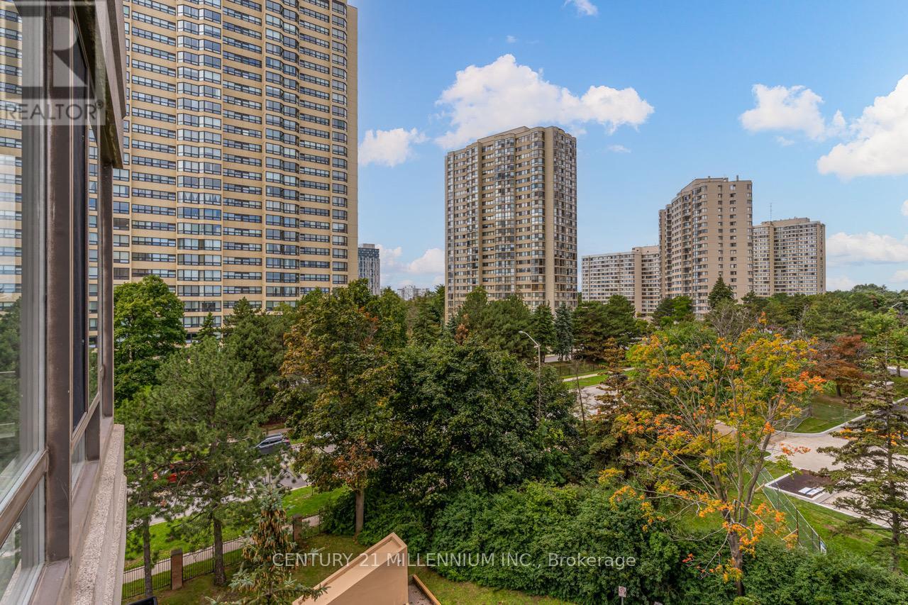 604 - 5 Lisa Street, Brampton, Ontario  L6T 4T4 - Photo 37 - W12957690