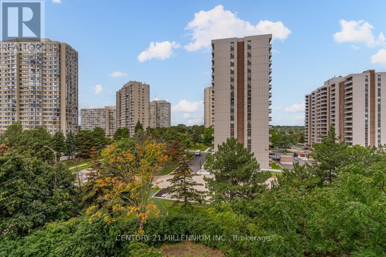 604 - 5 Lisa Street, Brampton, Ontario  L6T 4T4 - Photo 39 - W12957690