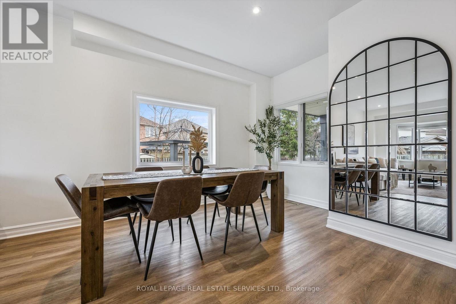 1888 Stevington Crescent, Mississauga, Ontario  L5N 7S5 - Photo 10 - W12957692