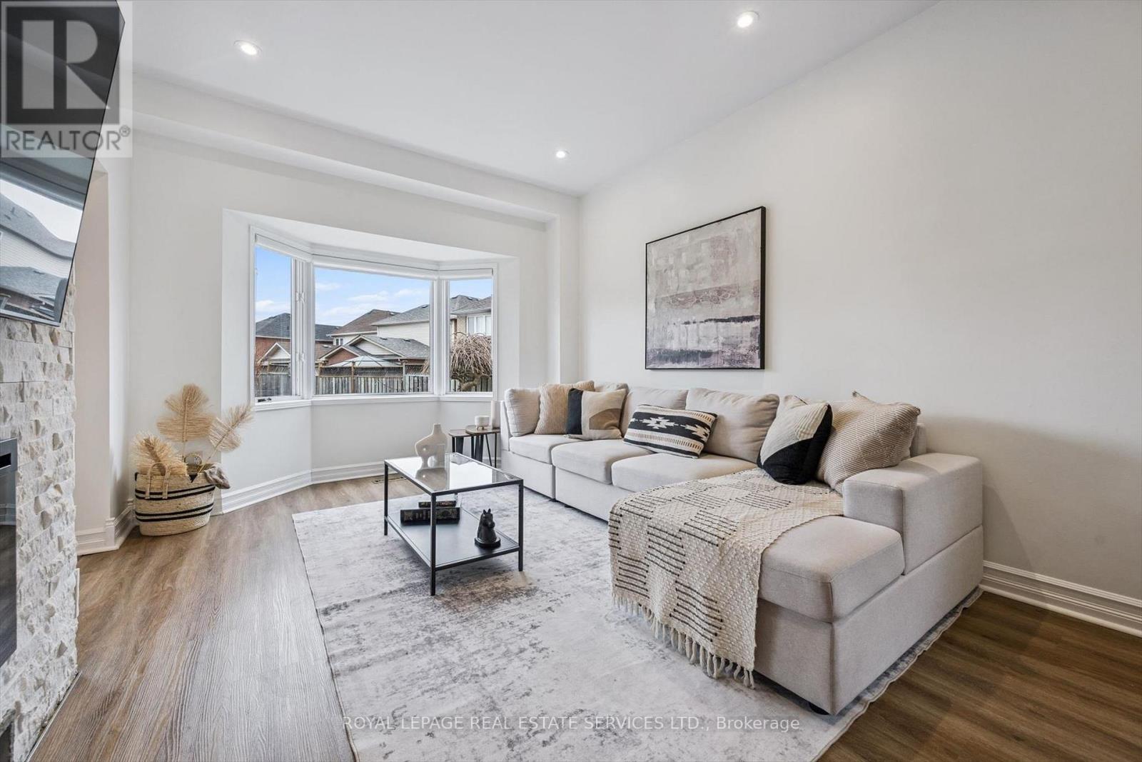 1888 Stevington Crescent, Mississauga, Ontario  L5N 7S5 - Photo 12 - W12957692