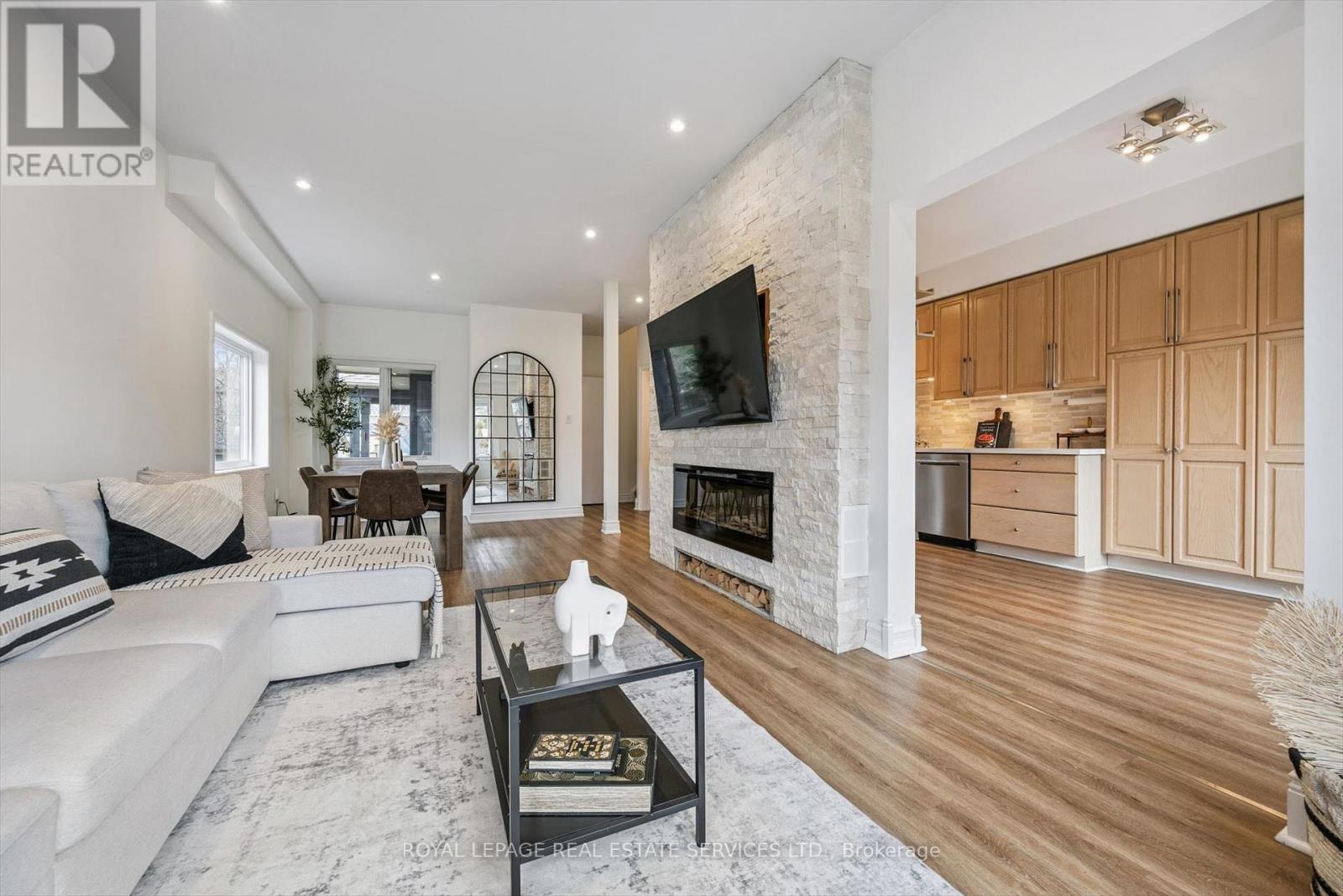 1888 Stevington Crescent, Mississauga, Ontario  L5N 7S5 - Photo 14 - W12957692