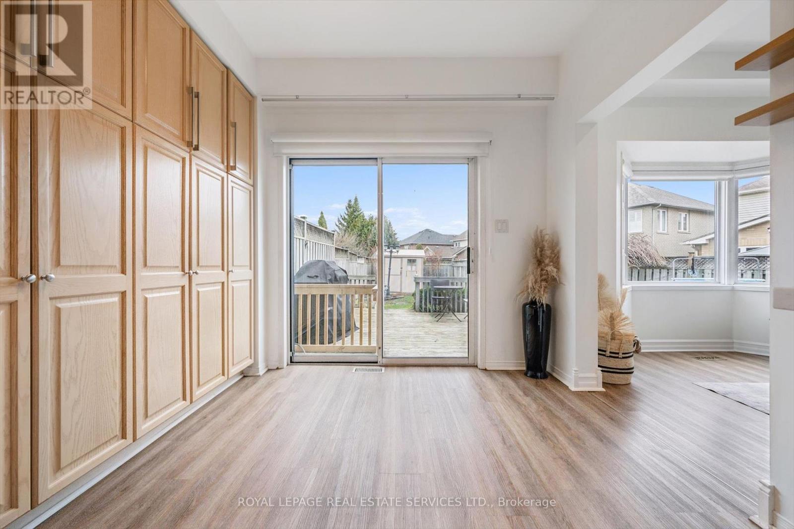 1888 Stevington Crescent, Mississauga, Ontario  L5N 7S5 - Photo 16 - W12957692