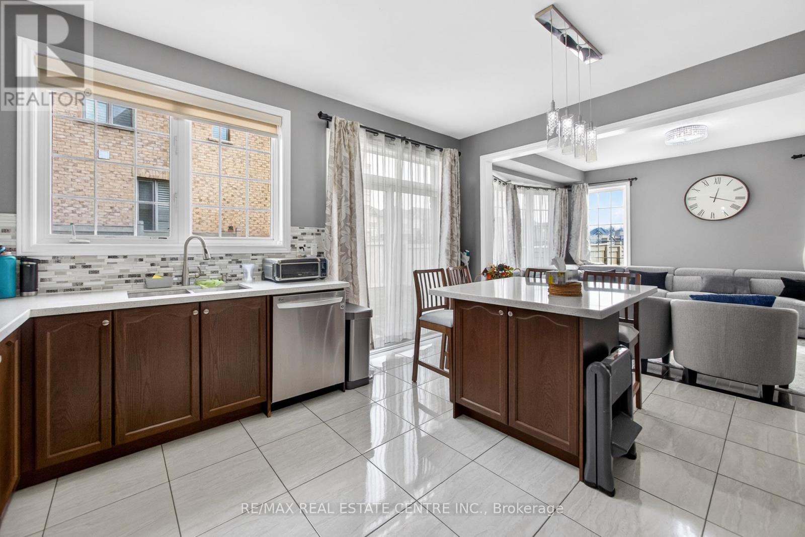 6 Libby Road, Brampton, Ontario  L6Y 0X7 - Photo 22 - W12957712