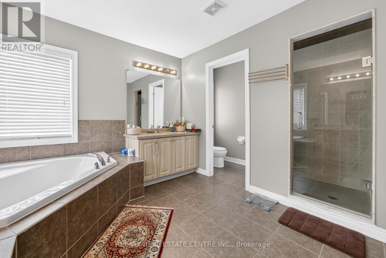 6 Libby Road, Brampton, Ontario  L6Y 0X7 - Photo 32 - W12957712