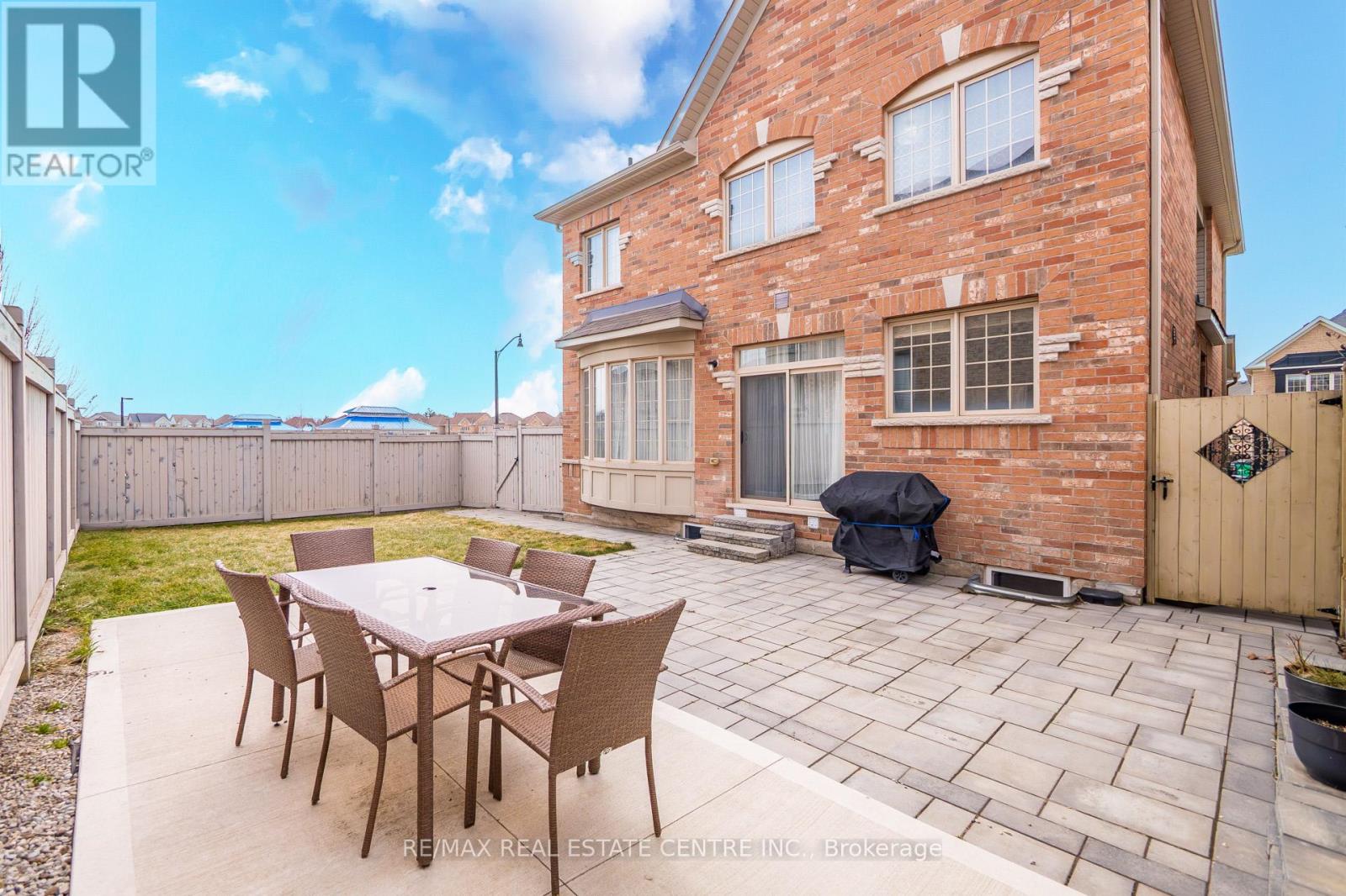 6 Libby Road, Brampton, Ontario  L6Y 0X7 - Photo 45 - W12957712