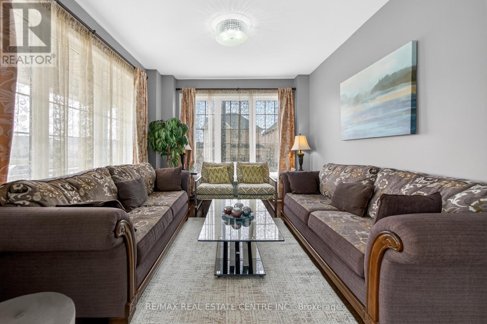 6 Libby Road, Brampton, Ontario  L6Y 0X7 - Photo 7 - W12957712