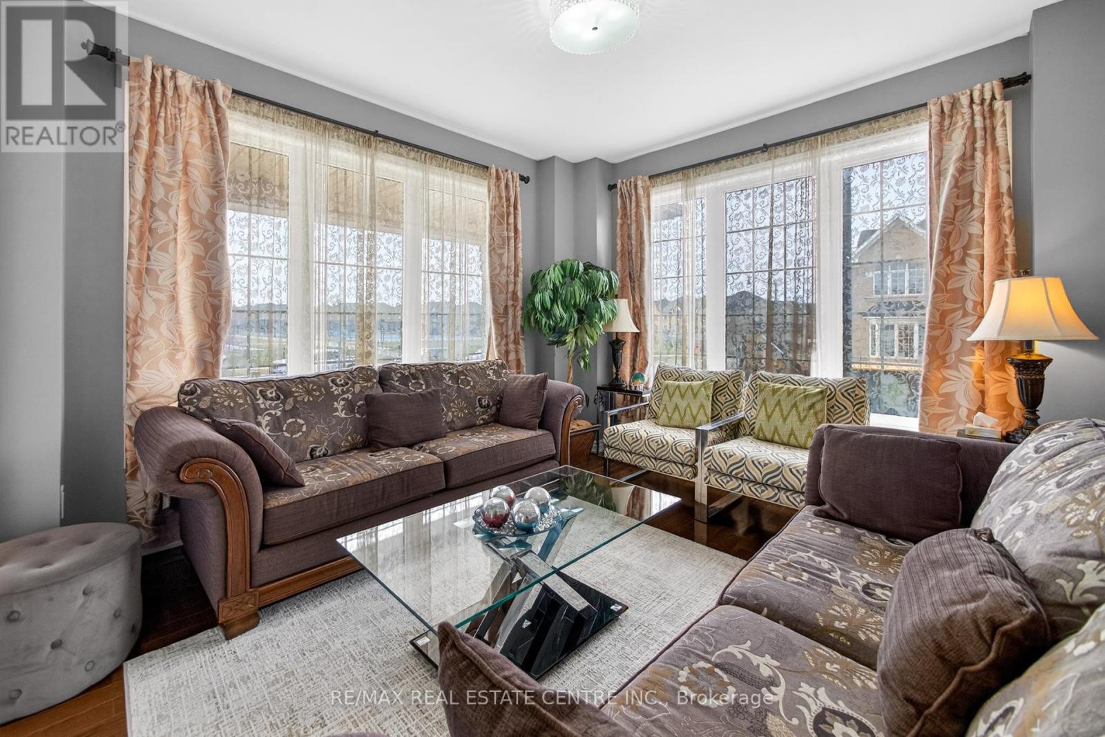 6 Libby Road, Brampton, Ontario  L6Y 0X7 - Photo 8 - W12957712