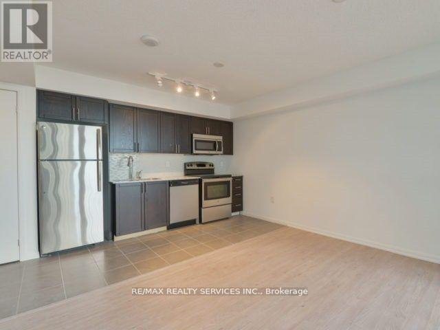 1405 - 830 Lawrence Avenue W, Toronto, Ontario  M6A 0B6 - Photo 2 - W12957724