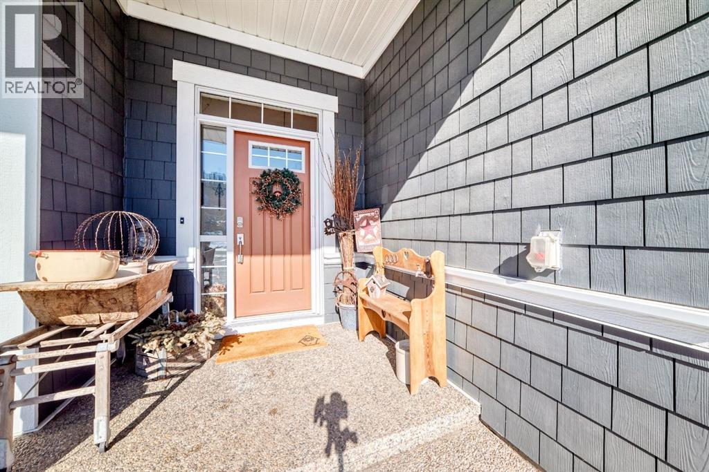 44 Riviera Way, Cochrane, Alberta  T4C 0W9 - Photo 5 - A2289909