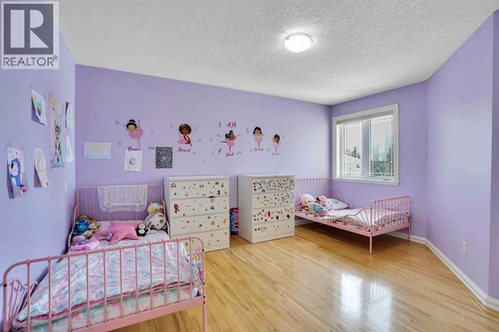 6 Strathridge Way SW, Calgary, Alberta  T3H 3S3 - Photo 40 - A2298508