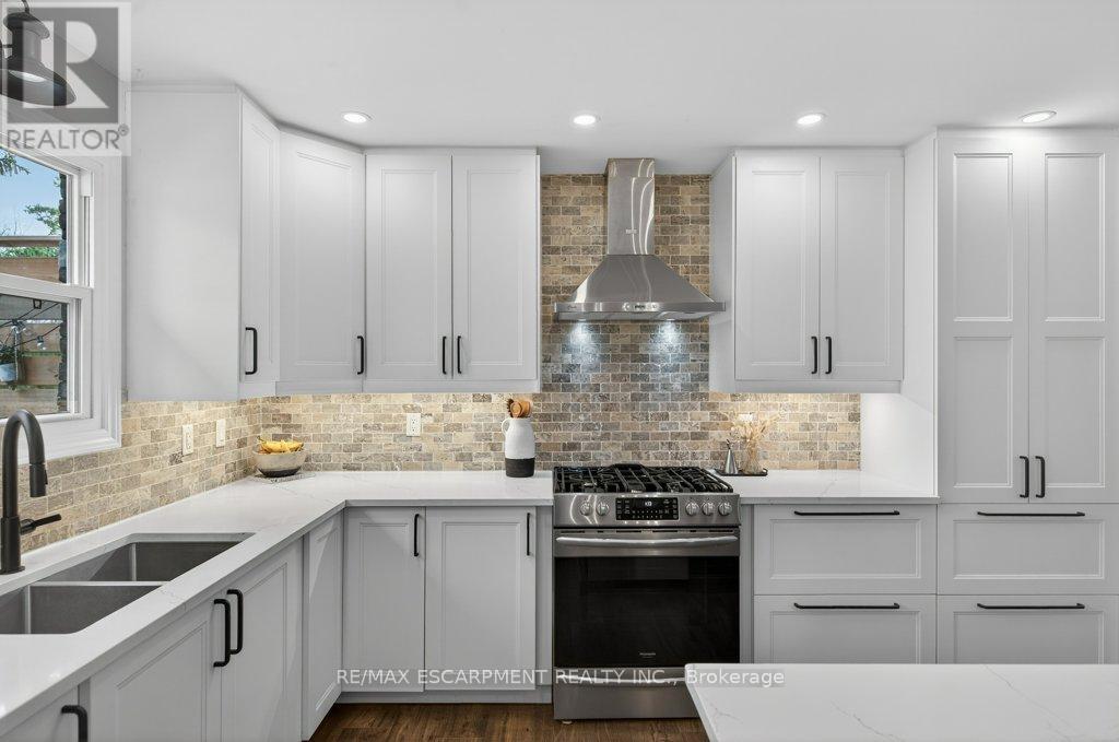 71 Nelson Street, Hamilton, Ontario  L0R 2H0 - Photo 10 - X12957656