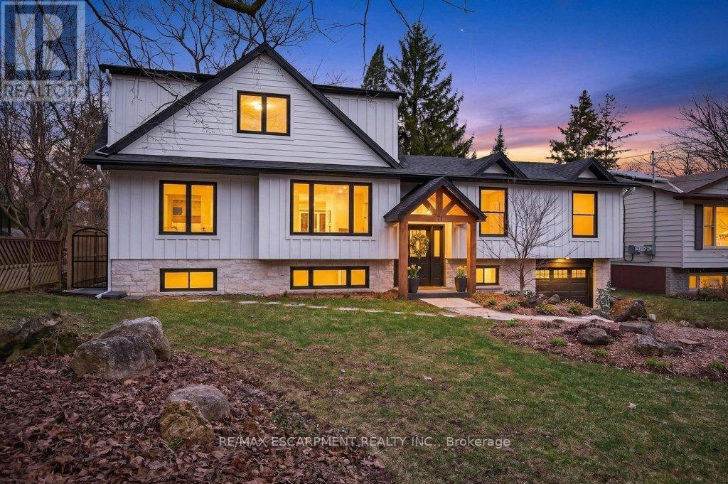 71 Nelson Street, Hamilton, Ontario  L0R 2H0 - Photo 2 - X12957656