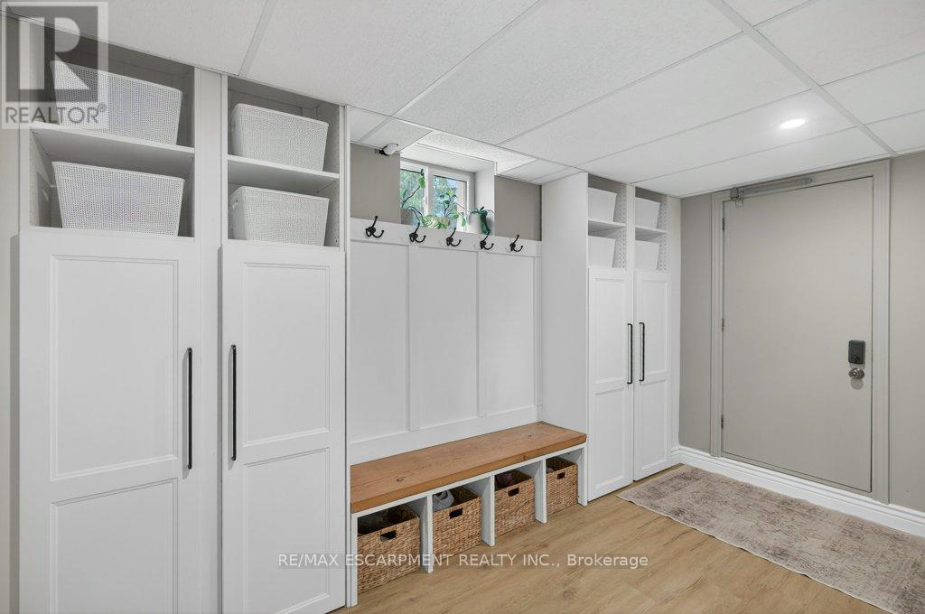 71 Nelson Street, Hamilton, Ontario  L0R 2H0 - Photo 37 - X12957656