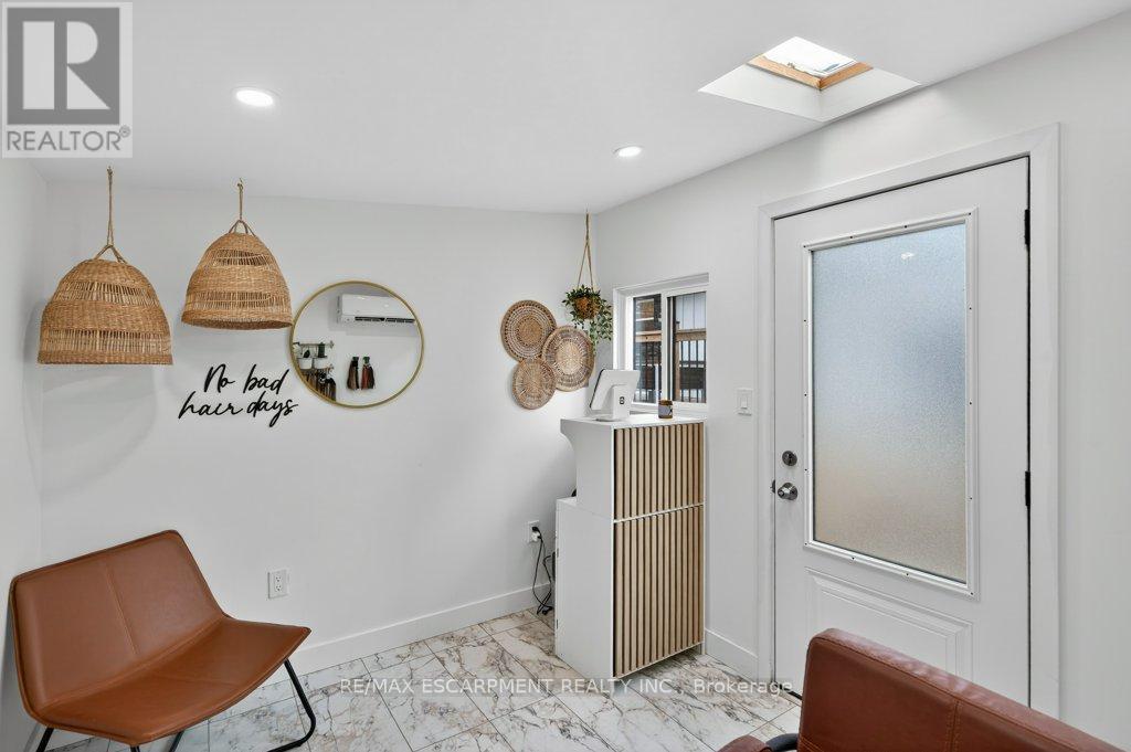 71 Nelson Street, Hamilton, Ontario  L0R 2H0 - Photo 46 - X12957656