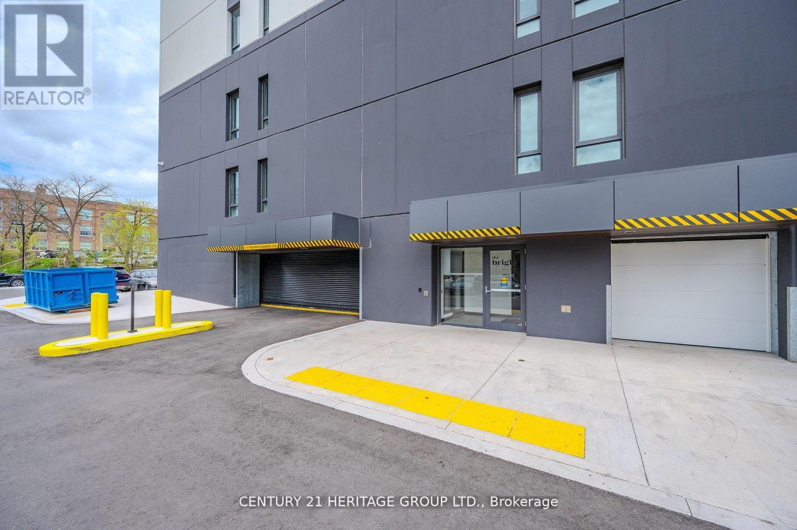 703 - 741 King Street W, Kitchener, Ontario  N2G 1E5 - Photo 30 - X12957676