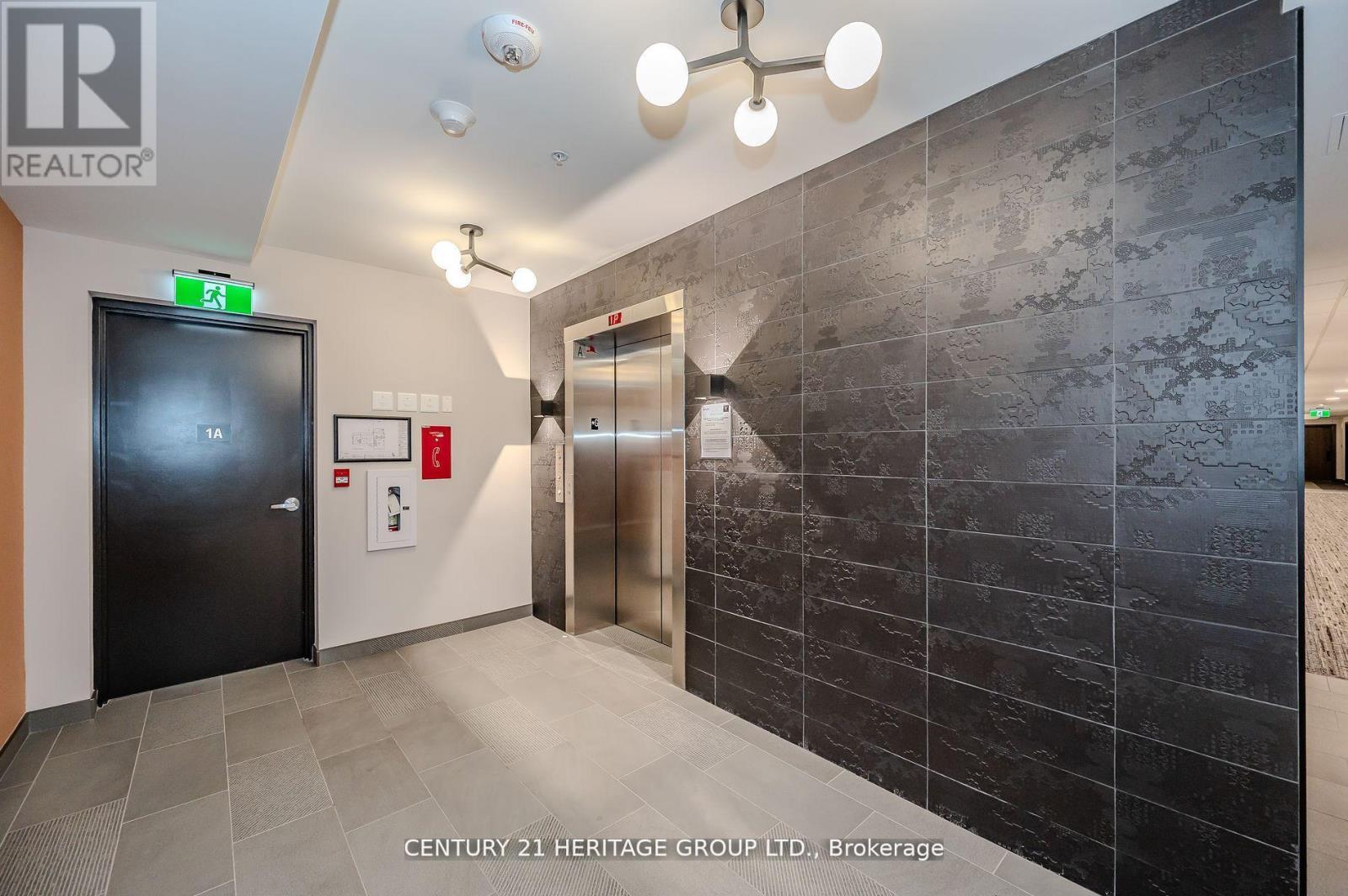 703 - 741 King Street W, Kitchener, Ontario  N2G 1E5 - Photo 9 - X12957676