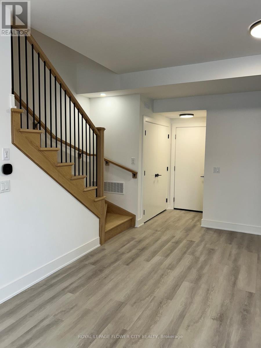 124 Everett Common, St. Catharines, Ontario  L2P 0G8 - Photo 11 - X12957700