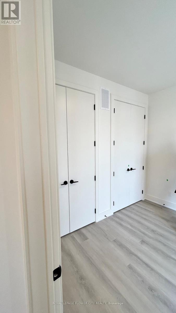 124 Everett Common, St. Catharines, Ontario  L2P 0G8 - Photo 6 - X12957700