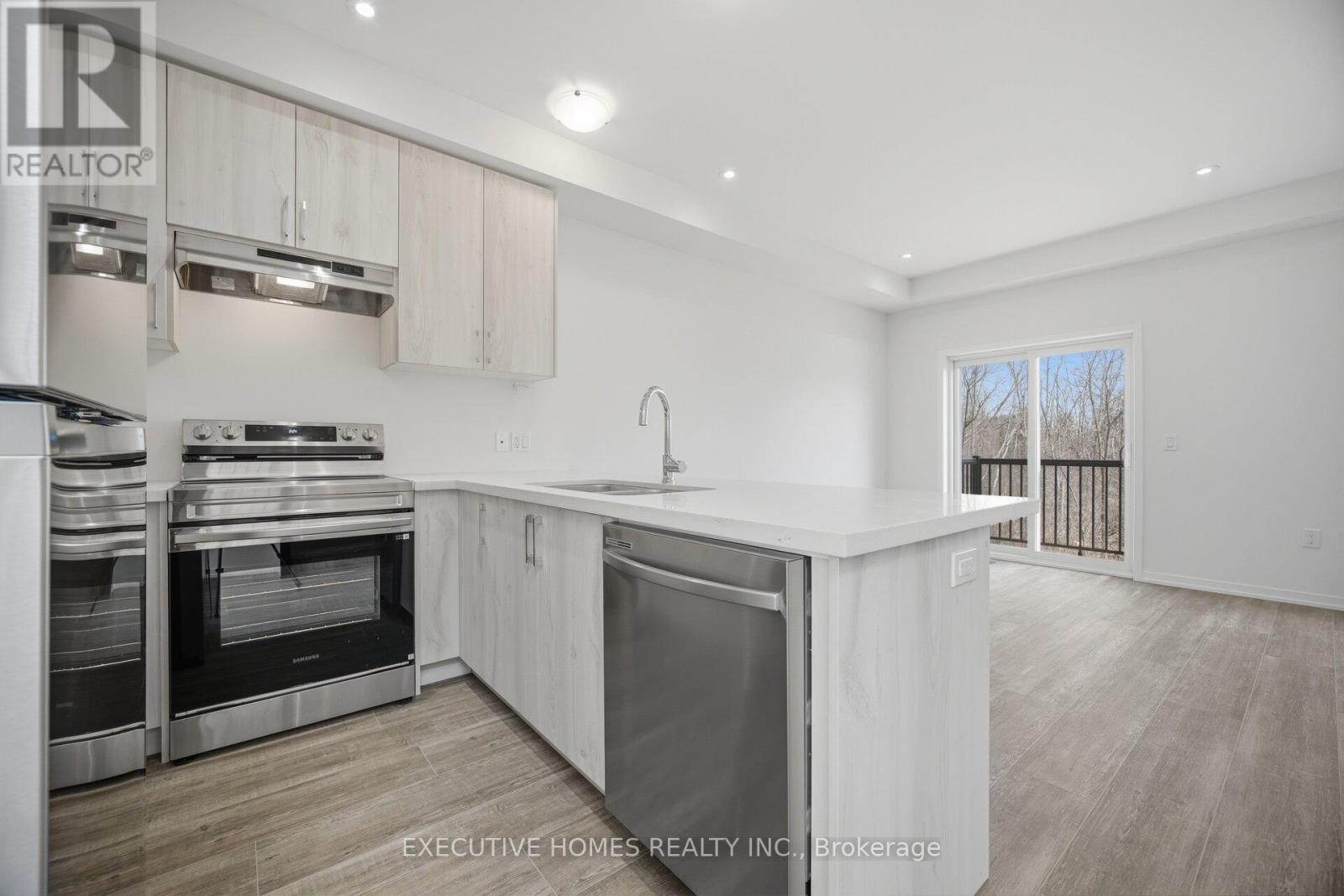 48 Aurora Common, Cambridge, Ontario  N1R 5S2 - Photo 20 - X12957710