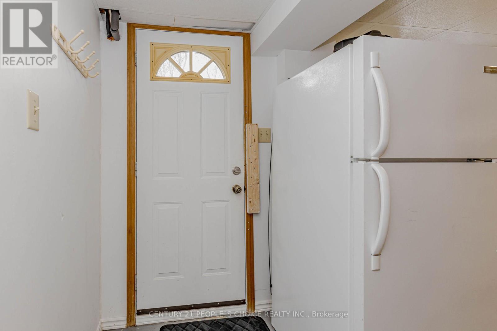 20 Normajean Avenue, Hamilton, Ontario  L8W 1S2 - Photo 36 - X12957726