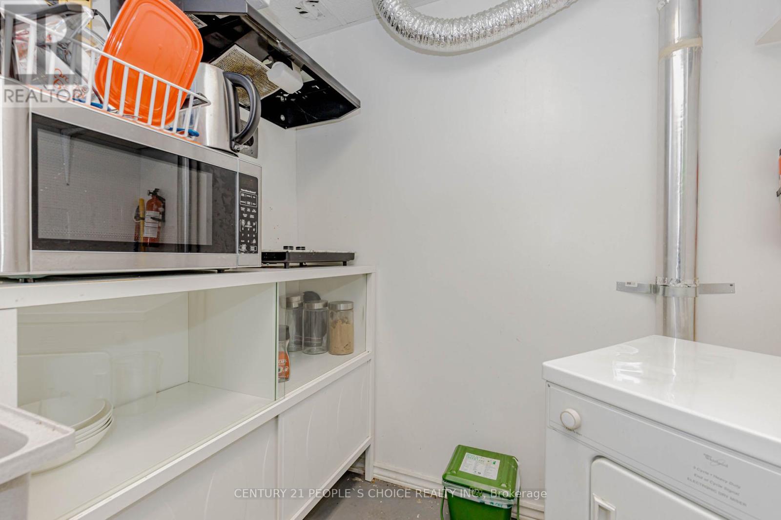 20 Normajean Avenue, Hamilton, Ontario  L8W 1S2 - Photo 38 - X12957726